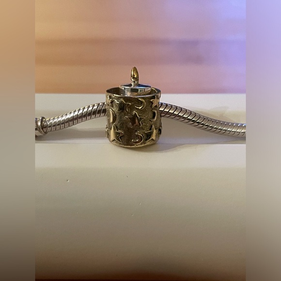 Black Raven Beads “Be the Light” - Picture 3 of 3